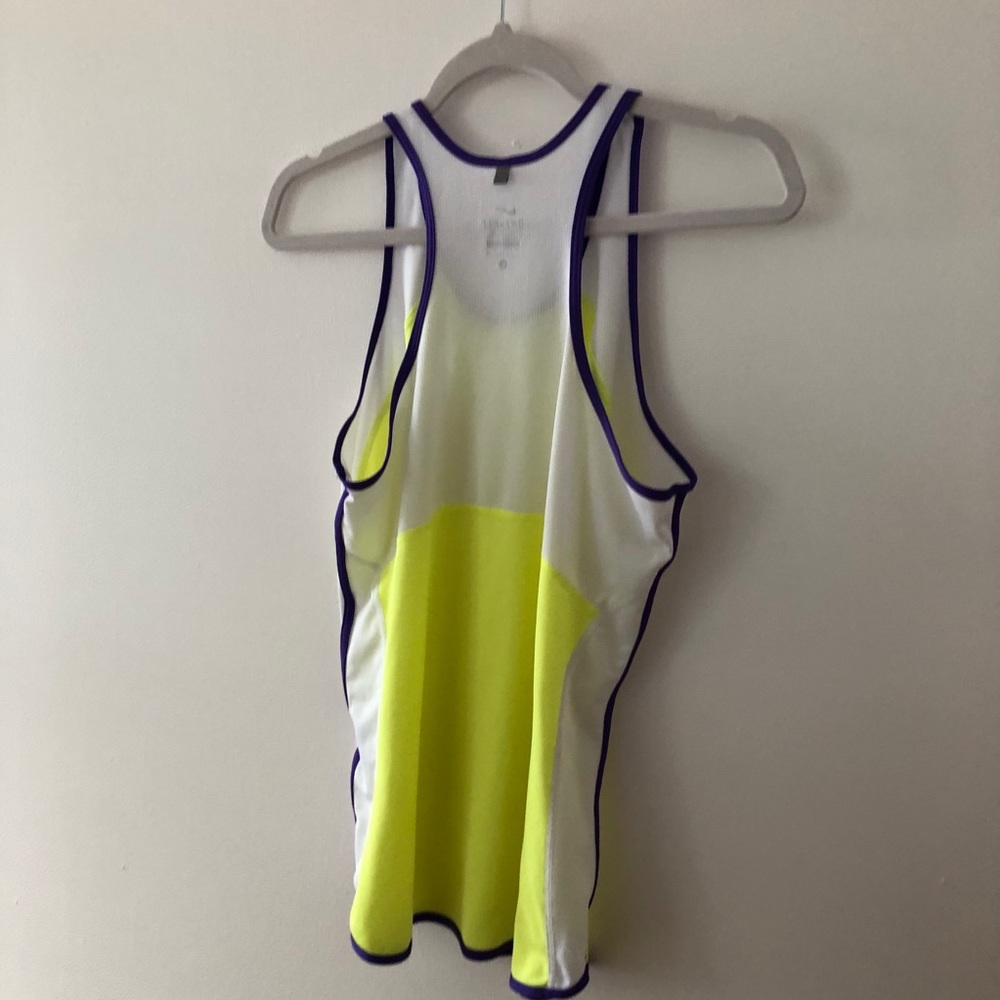 Nike Tank - Picture 2 of 4